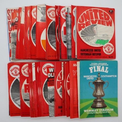 2052A - Approximately 150 Manchester United mainly home programmes c.1970s. UK P&P Group 1 (£16+VAT for the ... 