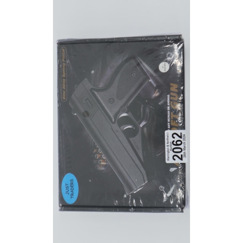2062 - New old stock airsoft pistol, model V7, silver grey, boxed and factory sealed. UK P&P Group 1 (£16+V... 