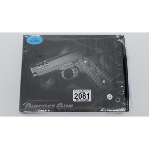 2081 - New old stock airsoft pistol, model V15 in brown, boxed and factory sealed. UK P&P Group 1 (£16+VAT ... 