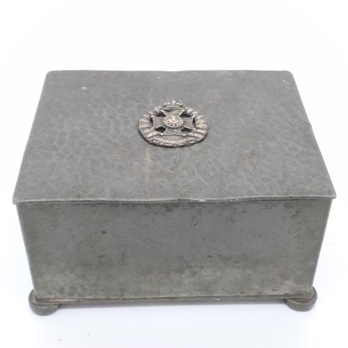 2111 - WWI Period English Made Pewter wood lined cigarette box with insignia of the Rifle Brigade, UK P&P G... 