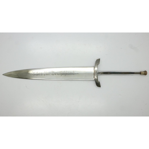 2157 - German SA dagger blade and guard with securing bolt. UK P&P Group 1 (£16+VAT for the first lot and £... 