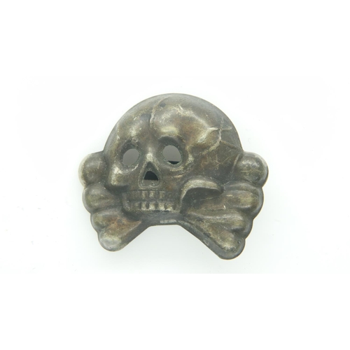 2187 - A German WWII Allgemaine pressed metal SS cap badge. UK P&P Group 1 (£16+VAT for the first lot and £... 