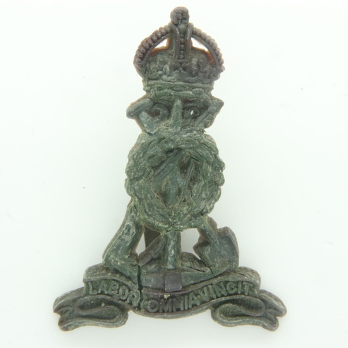 2204 - WWII British Economy Issue Plastic Cap Badge. Royal Pioneer Corps, UK P&P Group 2 (£20+VAT for the f... 