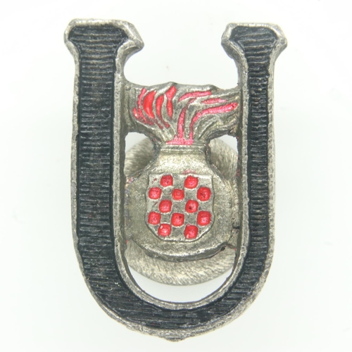 2208 - WWII Croatian Ustasha Enlisted Mans Cap Badge. UK P&P Group 2 (£20+VAT for the first lot and £4+VAT ... 