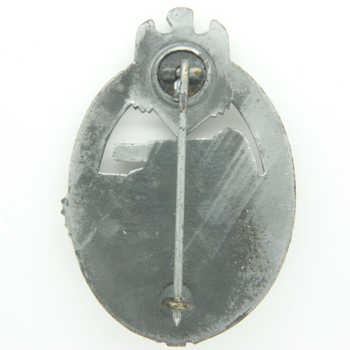 2217 - German Panzer badge, silver grade. UK P&P Group 1 (£16+VAT for the first lot and £2+VAT for subseque... 