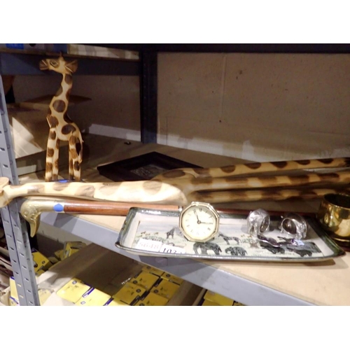 1032 - Selection of mixed items to include two wooden giraffes, largest H: 90 cm. Not available for in-hous... 