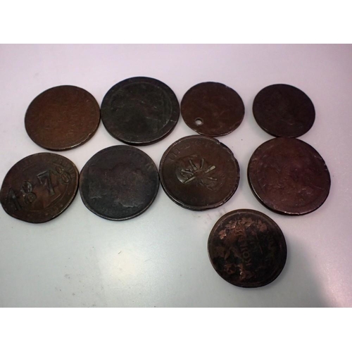 1069 - Early milled copper tokens - circulated grades. UK P&P Group 1 (£16+VAT for the first lot and £2+VAT... 