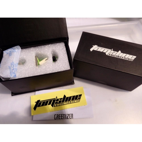 1100 - Two boxed, sealed guitar FX pedals, Greenizer Boosts by Tomsline. UK P&P Group 1 (£16+VAT for the fi... 
