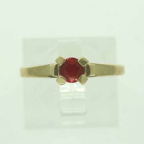 13 - 9ct gold ruby set ring, size O, 1.9g. UK P&P Group 0 (£6+VAT for the first lot and £1+VAT for subseq... 