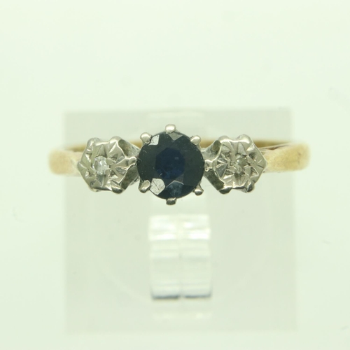 17 - 18ct gold sapphire and diamond set ring, size M, 3.0g. UK P&P Group 0 (£6+VAT for the first lot and ... 
