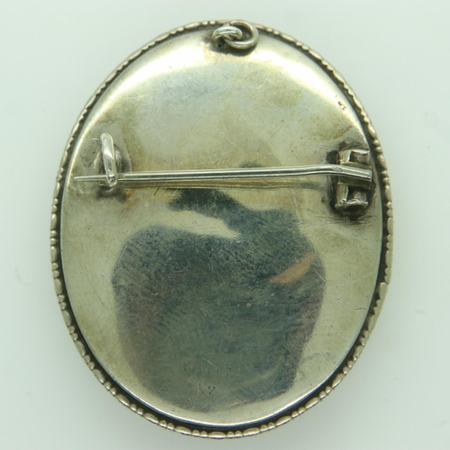 20 - Sterling silver cameo brooch with butterfly wing background, circa 1930, L: 35 mm. UK P&P Group 0 (£... 