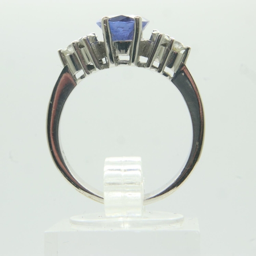 21 - 18ct white gold tanzanite and diamond set ring, size Q, 5.2g. UK P&P Group 1 (£16+VAT for the first ... 