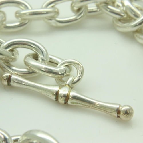 26 - Silver T-bar necklace, L: 44 cm, 39g. UK P&P Group 0 (£6+VAT for the first lot and £1+VAT for subseq... 