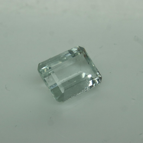 36 - Loose natural emerald cut aquamarine: 2.44ct. UK P&P Group 0 (£6+VAT for the first lot and £1+VAT fo... 