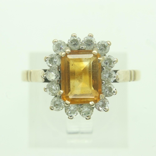 5 - 9ct gold ring set with citrine and cubic zirconia, size R, 3.1g. UK P&P Group 0 (£6+VAT for the firs... 