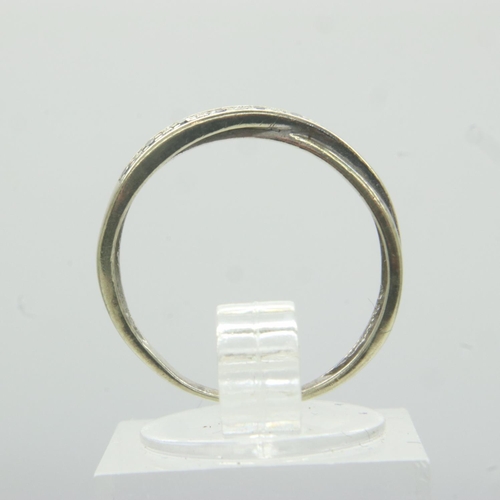 58 - 9ct gold crossover ring set with diamonds, size L, 2.0g. UK P&P Group 0 (£6+VAT for the first lot an... 