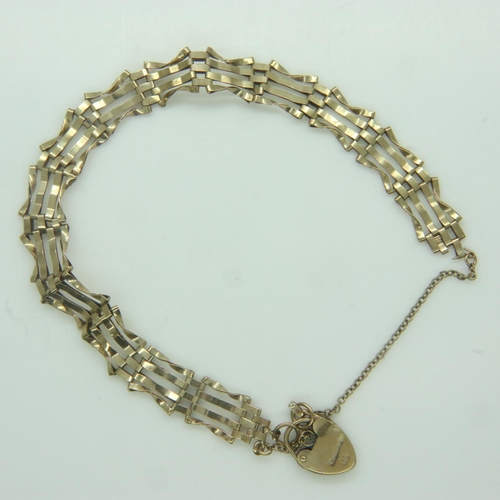 73 - 9ct gold bracelet with safety chain and padlock clasp, L: 18cm, 4.6g. UK P&P Group 0 (£6+VAT for the... 