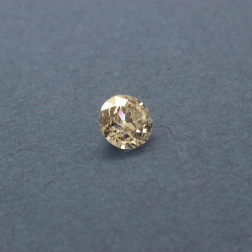 79 - 0.55ct loose Diamond, round cut. UK P&P Group 1 (£16+VAT for the first lot and £2+VAT for subsequent... 