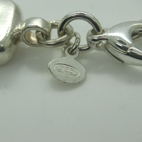 89 - Boxed heavy gauge silver neck chain, L: 22 cm, 33g. UK P&P Group 1 (£16+VAT for the first lot and £2... 