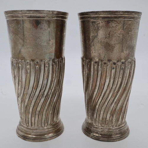 116 - Pair of Silver hallmarked, London assay vases, H: 18 cm, 590g. External toning to both faces, no vis... 