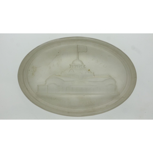 168 - Oval glass paperweight for the Women's Pavilion Art 1876 exposition. UK P&P Group 2 (£20+VAT for the... 