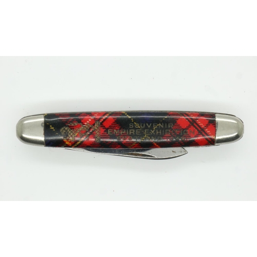 174 - Tartan twin bladed penknife for the 1938 Scottish Empire Exhibition. UK P&P Group 1 (£16+VAT for the... 