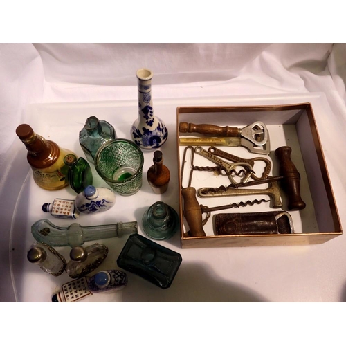 1140 - Small quantity of mixed collectables to include bottle openers/corkscrews and tray of glass bells. N... 