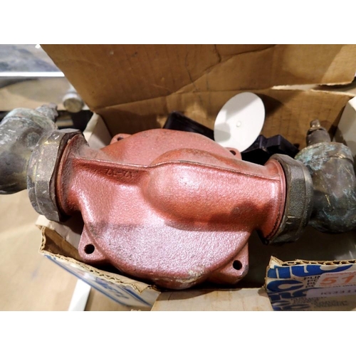 1791 - SMC Comet 2 240v water pump in box. Not available for in-house P&P