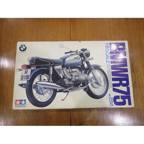 149A - Tamiya 1:6 scale BMW R75 kit BS0605, complete and unstarted, rubber parts in good order, slight yell... 