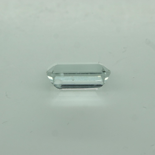 74 - Loose natural emerald cut aquamarine: 2.44ct. UK P&P Group 0 (£6+VAT for the first lot and £1+VAT fo... 