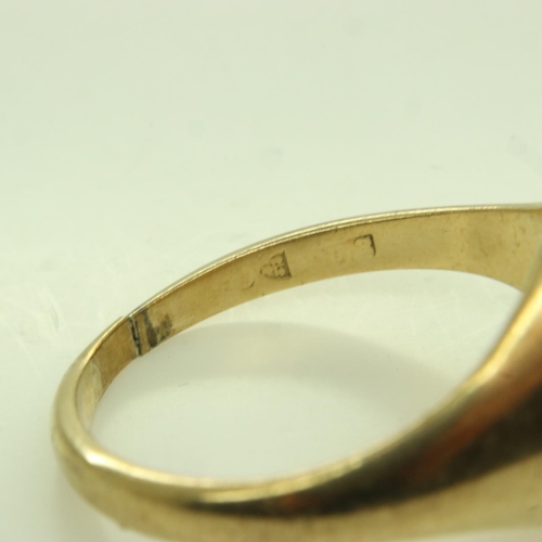 71 - 9ct gold ring, engraved, size W, 5.0g. UK P&P Group 0 (£6+VAT for the first lot and £1+VAT for subse... 