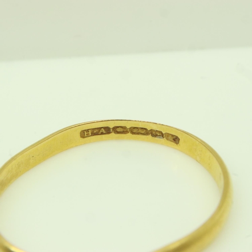 94 - 22ct gold band, damaged, 2.4g. UK P&P Group 0 (£6+VAT for the first lot and £1+VAT for subsequent lo... 