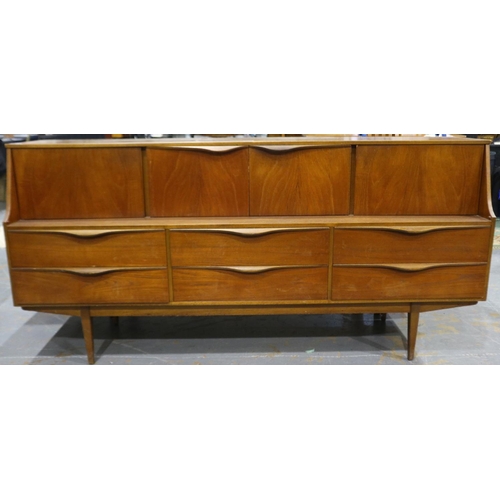 2048 - Mid 20th century sideboard of drawers and cupboards, 183 x 46 x 88 cm H, together with an oval exten... 