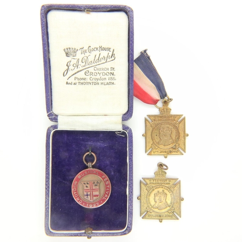 103 - Croydon: two 1946 Viceroy celebration medals, an enamelled badge and a jewellery box. UK P&P Group 1... 