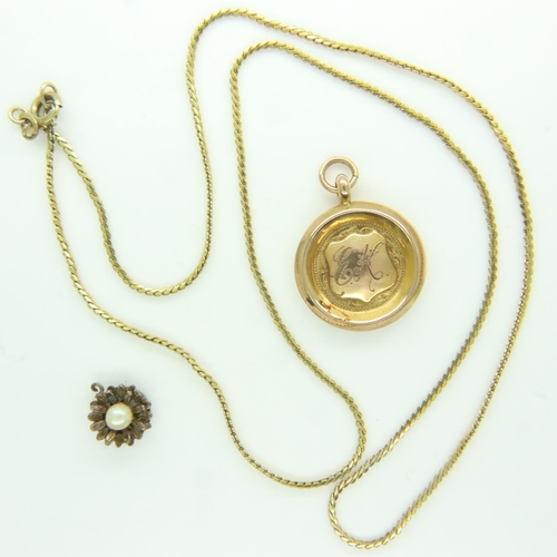 110 - 9ct gold pendant, marked 'EK', 5.7g, with a gold plated necklace and silver pendant with pearl. UK P... 