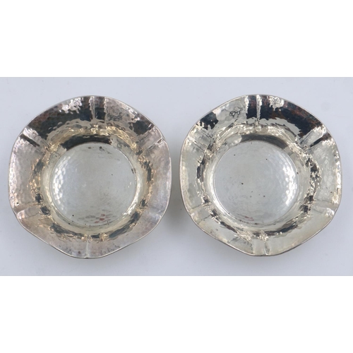 161 - Pair of Alvin Sterling dishes, D: 80 mm, 27g. UK P&P Group 1 (£16+VAT for the first lot and £2+VAT f... 