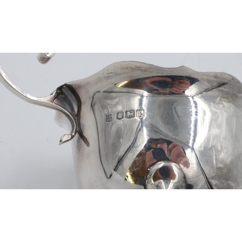 166 - Hallmarked silver sauce boat, Sheffield assay, L: 14 cm, 71 g. UK P&P Group 1 (£16+VAT for the first... 