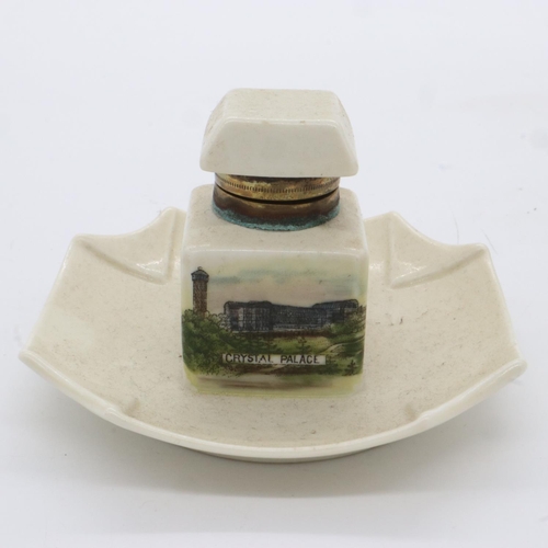 199 - Ceramic Crystal Palace Exhibition inkwell, D: 10 cm. UK P&P Group 2 (£20+VAT for the first lot and £... 