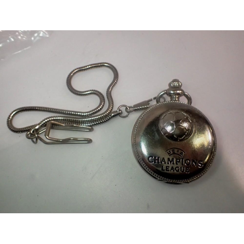 1082 - Arsenal UEFA champions league pocket watch, working at lotting up. UK P&P Group 1 (£16+VAT for the f... 