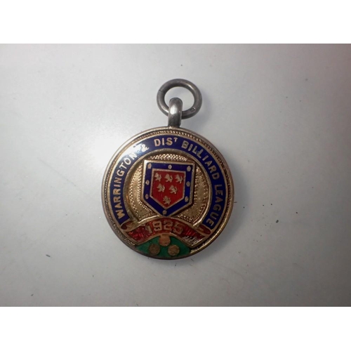 1100 - Warrington and District Billiard league enamelled silver gilt fob dated 1925. UK P&P Group 0 (£6+VAT... 