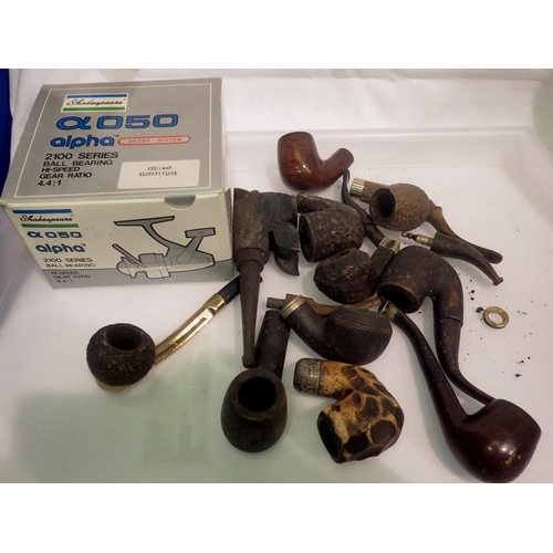 1106 - Quantity of smoking pipes. UK P&P Group 2 (£20+VAT for the first lot and £4+VAT for subsequent lots)