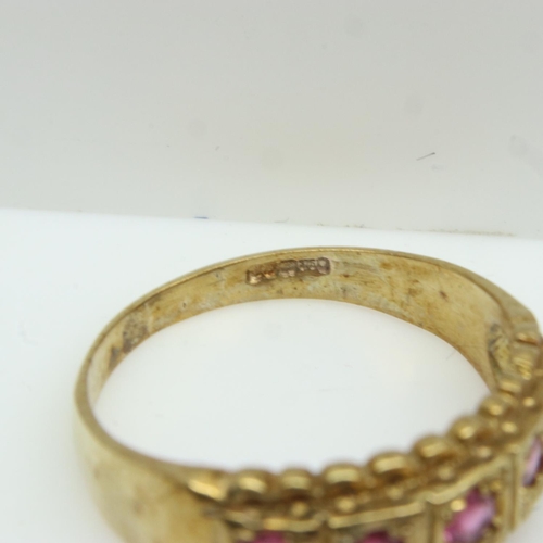 31 - Victorian 9ct gold ring set with five rubies, size O, 2.7g. UK P&P Group 0 (£6+VAT for the first lot... 