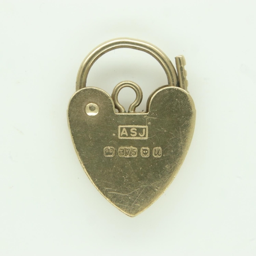 55 - 9ct gold padlock clasp, 1.6g. UK P&P Group 0 (£6+VAT for the first lot and £1+VAT for subsequent lot... 