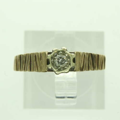 60 - 9ct gold solitaire diamond ring, approximately 0.1cts, misshapen, 2.1g. UK P&P Group 0 (£6+VAT for t... 