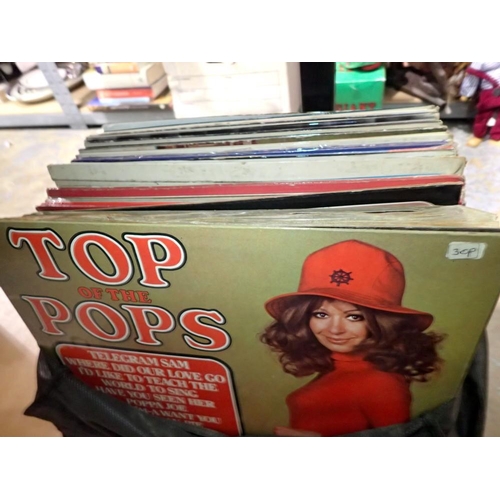 1625 - Seventy mixed LPs, mixed genres. Not available for in-house P&P