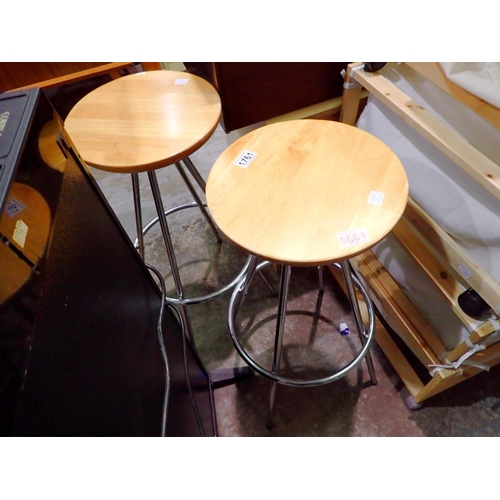 1761 - Two small bar stools on chromed metal supports, H: 20 cm. Not available for in-house P&P