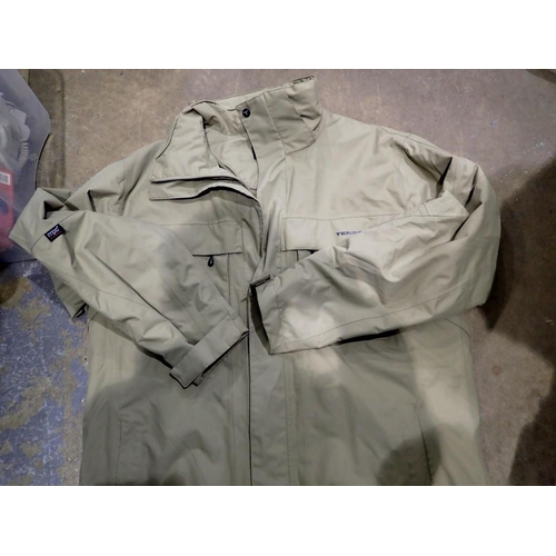 1604G - Tenson jacket, Beige, size XXL. UK P&P Group 1 (£16+VAT for the first lot and £2+VAT for subsequent ... 