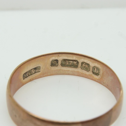 6 - 9ct rose gold wedding band, size R/S, 2.4g. P&P Group 0 (£6+VAT for the first lot and £1+VAT for sub... 