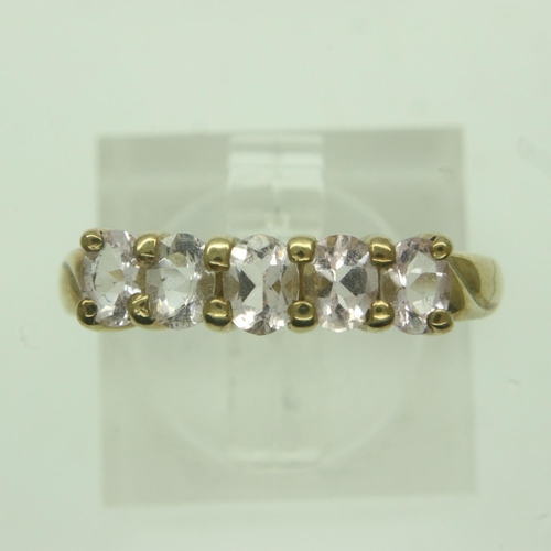 22 - 9ct gold five-stone ring set with pink tourmaline, size O, 1.8g. UK P&P Group 0 (£6+VAT for the firs... 