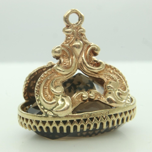 26 - 9ct gold and smokey quartz fob, 10.6g. UK P&P Group 0 (£6+VAT for the first lot and £1+VAT for subse... 